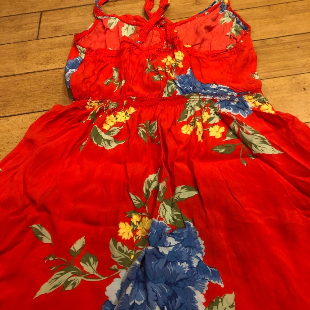 Dress - Picture 5 of 6